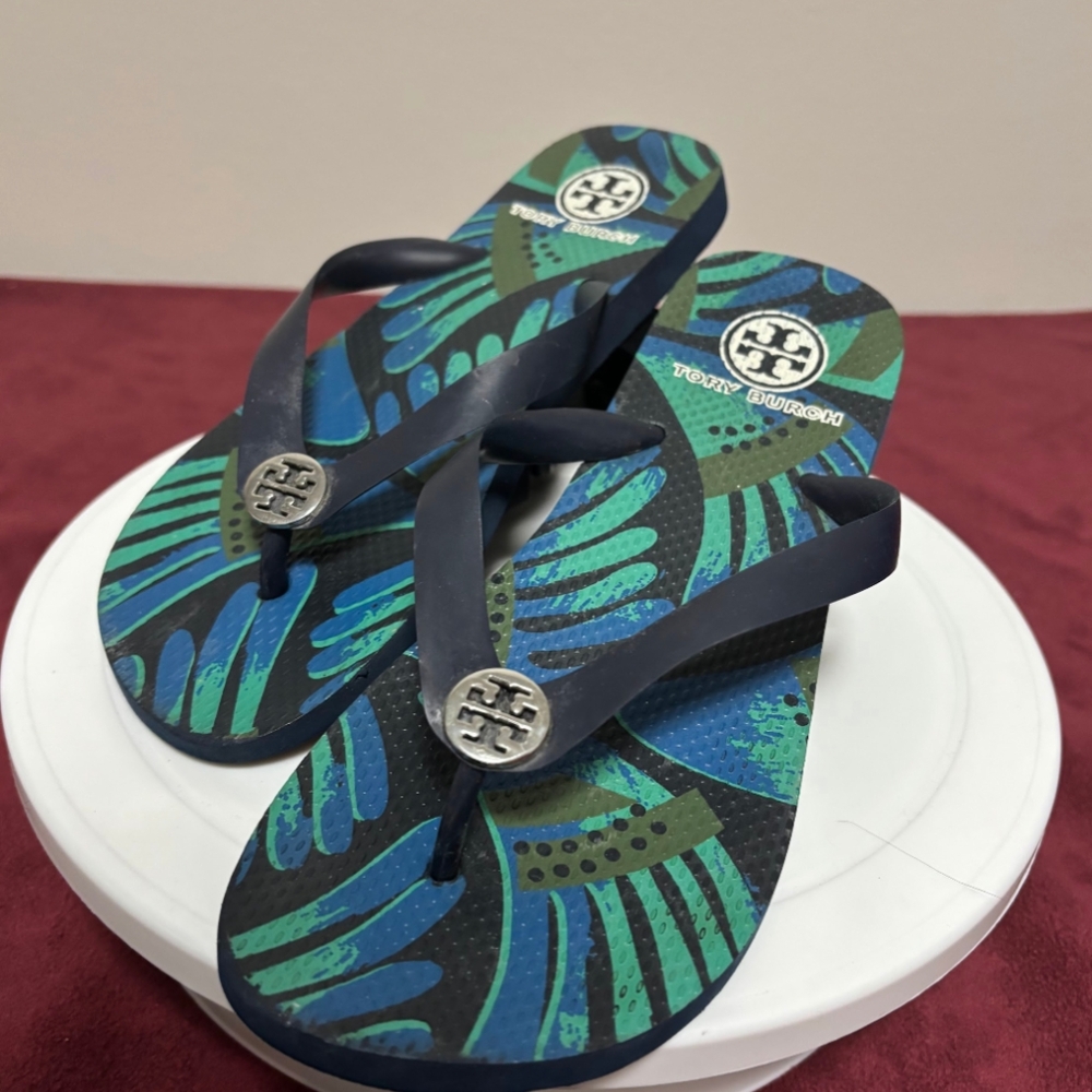 Tory Burch Green/Blue Leaf Flip Flop Sandals - Size 7